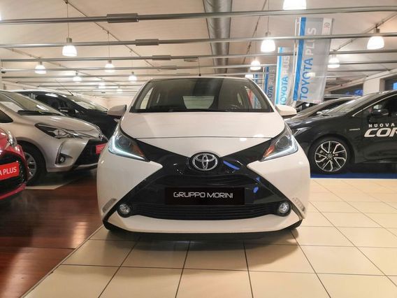 Toyota Aygo 1.0 VVT-i 69 CV 5 porte x-play