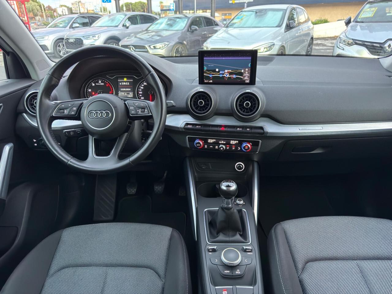 Audi Q2 1.6 TDI 115CV S-LINE