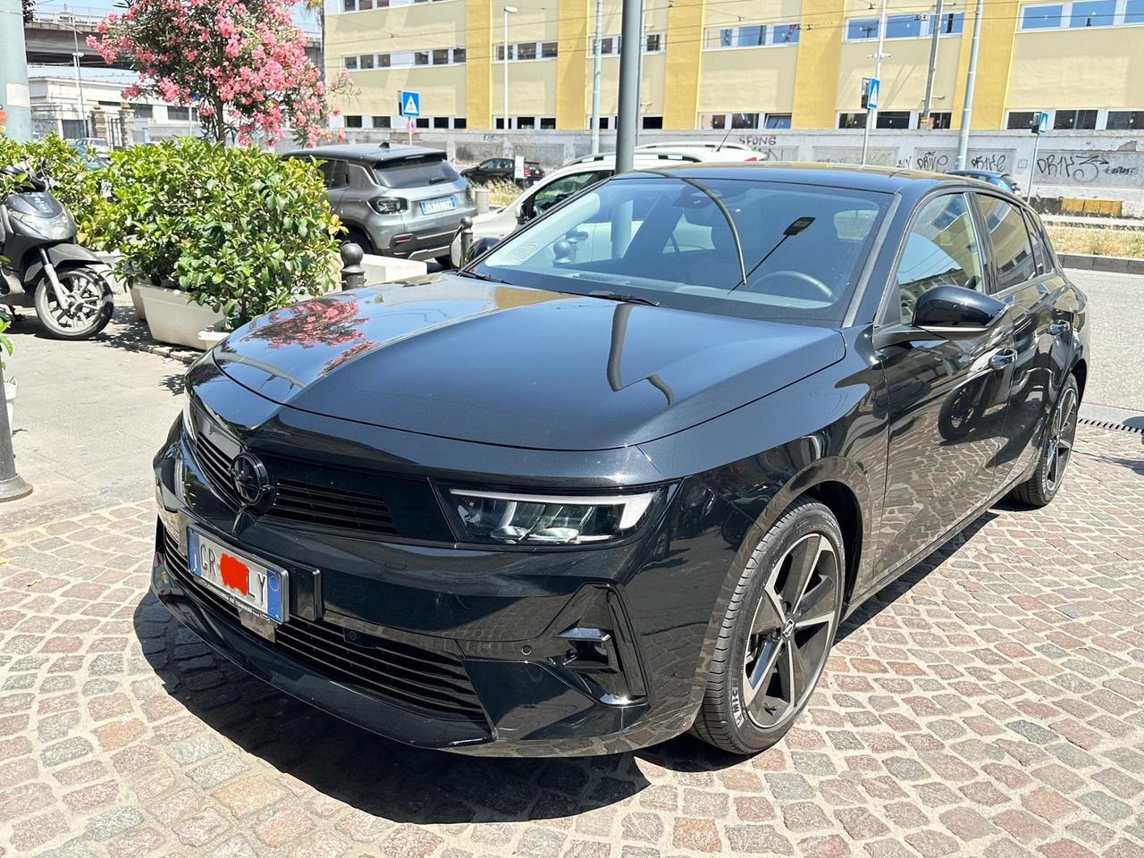 Opel Astra 1.2 Turbo 130 CV AT8 Elegance