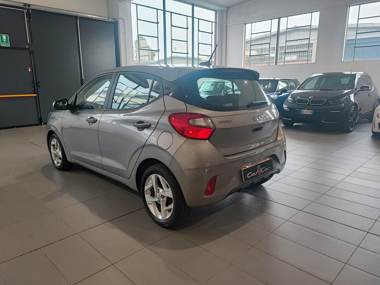Hyundai i10 1.0 Prime • Navi 8” • CarPlay • Cerchi 16” • LED