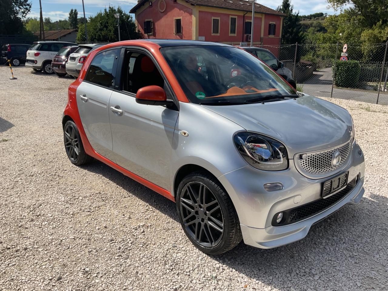 Smart ForFour 900 Turbo allestimento Brabus