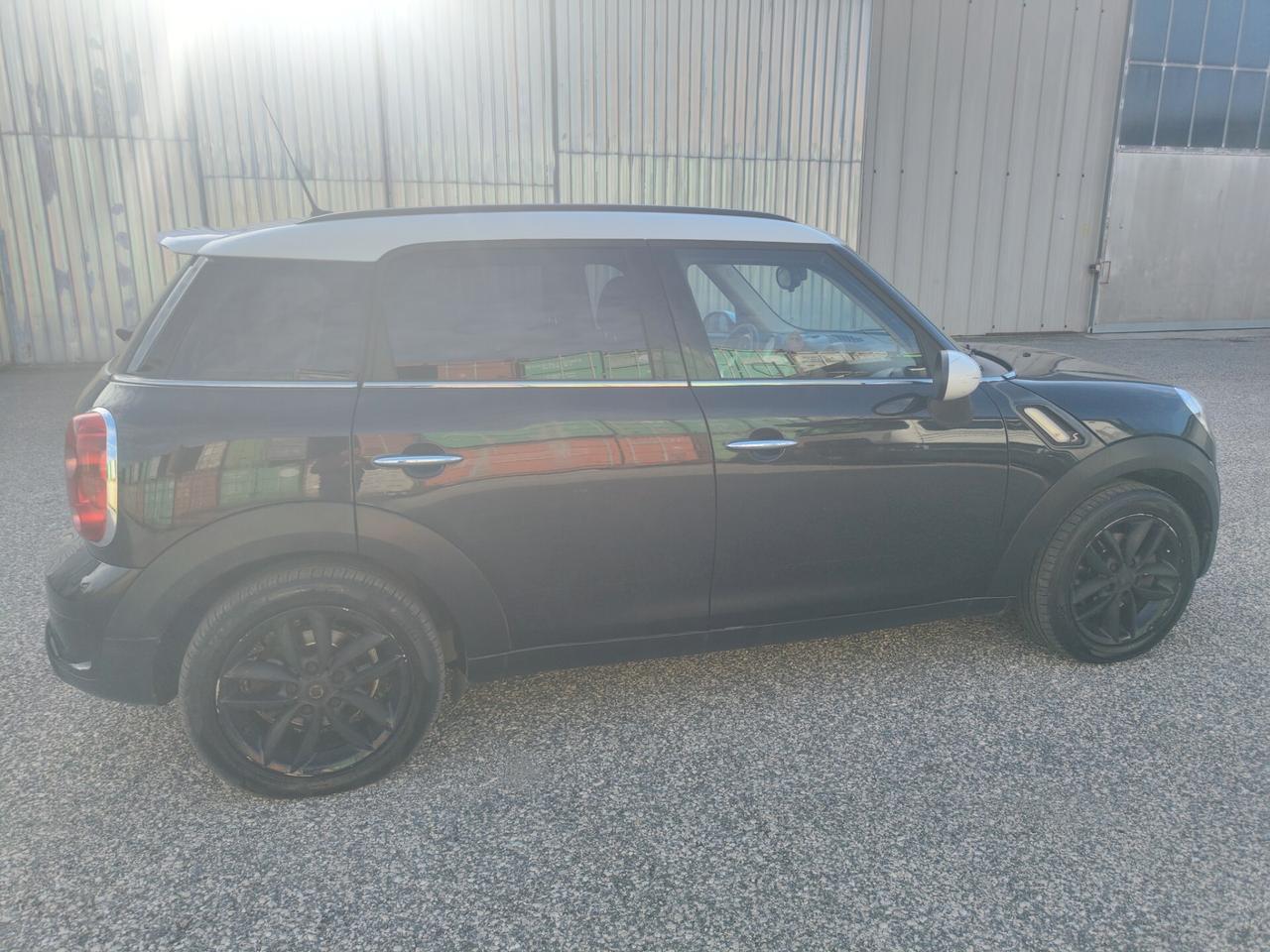 Mini Cooper Countryman 2.0 SD