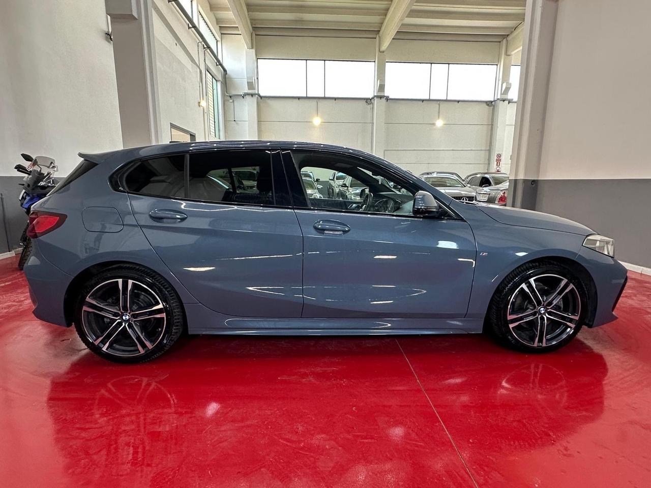 Bmw 118 118d 5p. Msport