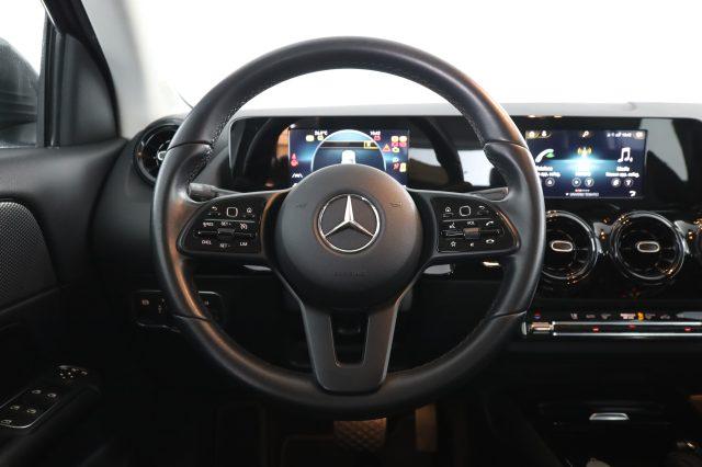 MERCEDES-BENZ CLA sse GLA GLA 200 d Automatic BUSINESS