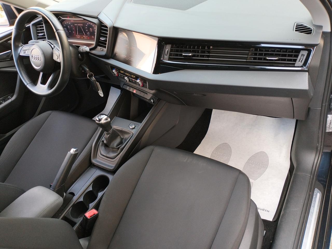 Audi A1 Sportback 30 1.0 tfsi 116cv * NEOPATENTATI *