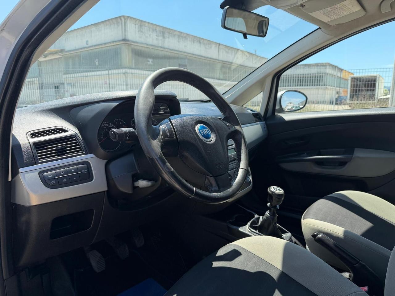 Fiat Grande Punto Fun 153000 KM