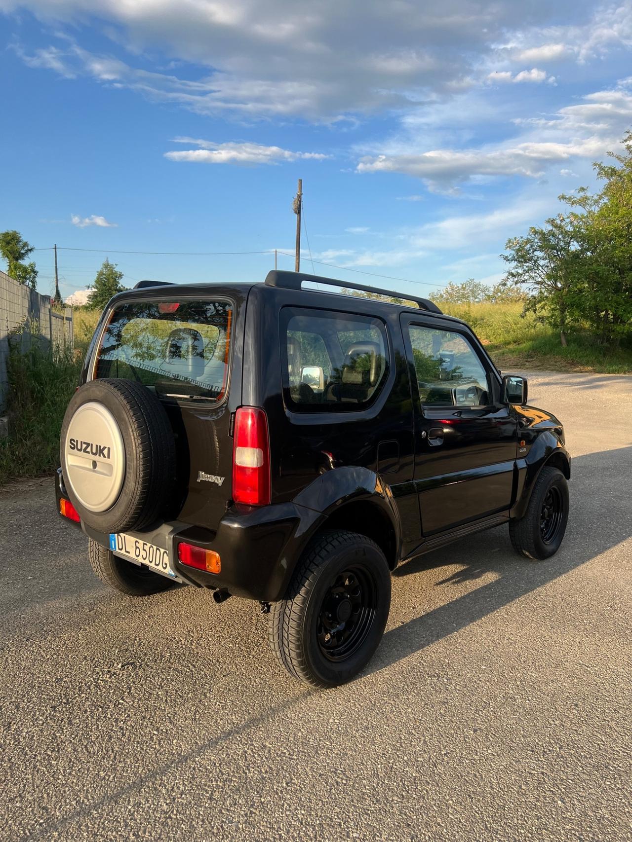 Suzuki Jimny 1.5 DDiS cat 4WD JLX