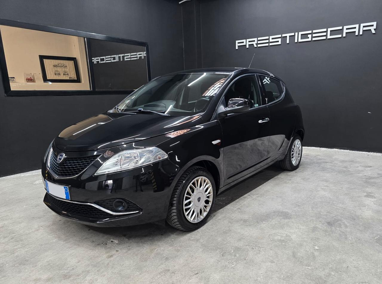 Lancia Ypsilon SeS Silver
