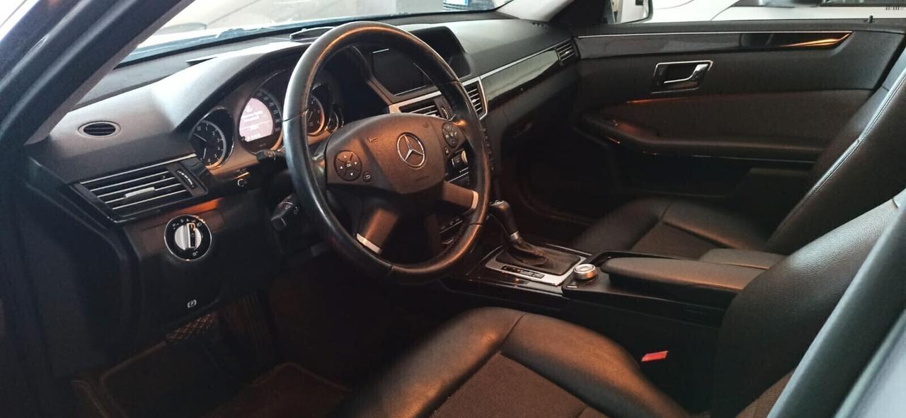 Mercedes-benz E 250 CDI BlueEFFICIENCY Avantgarde