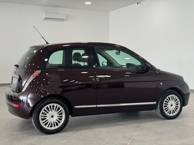 Lancia Ypsilon 1.2 Oro Plus