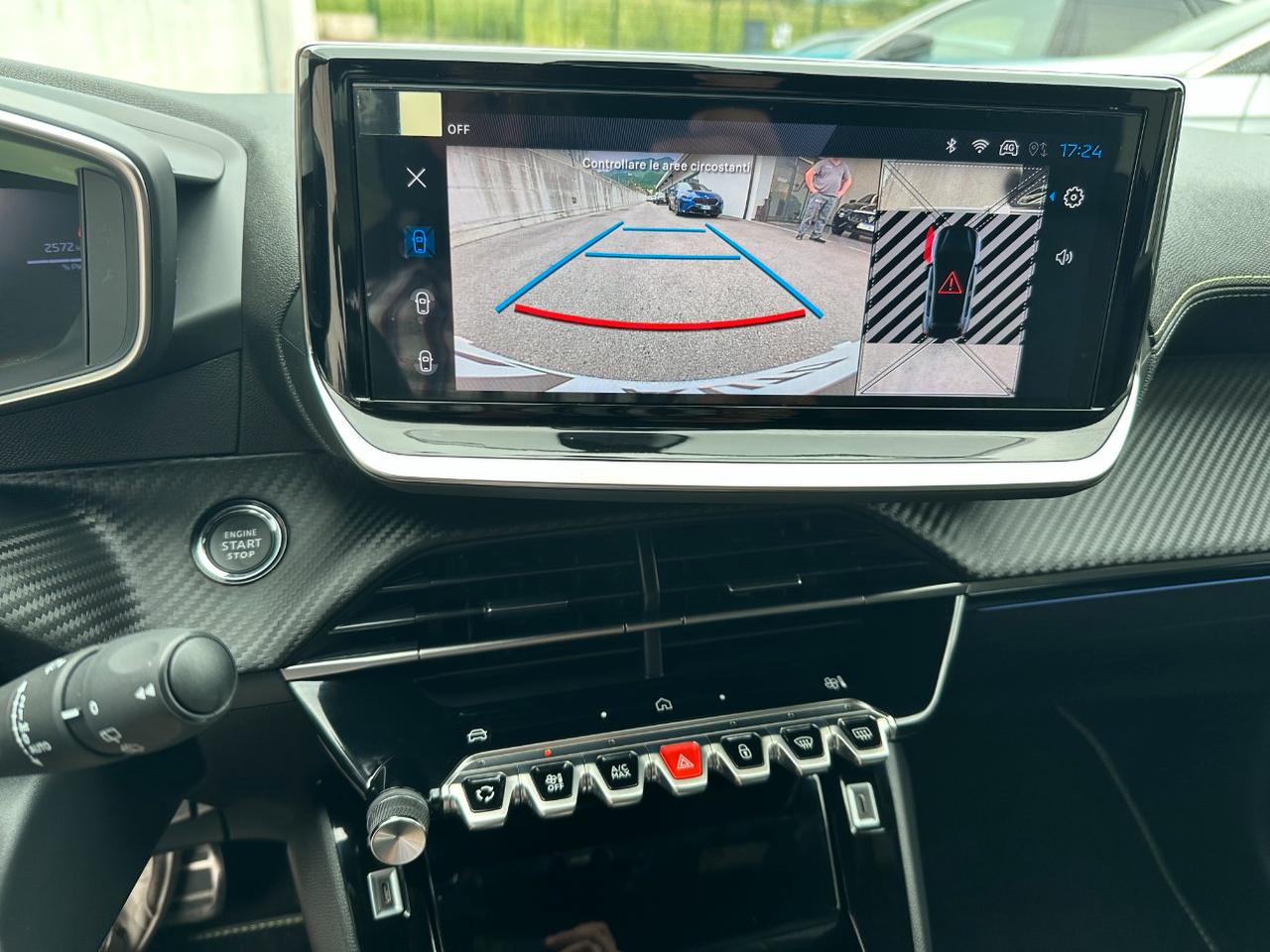 Peugeot 208 1.2 hybrid GT 145cv e-dcs 6