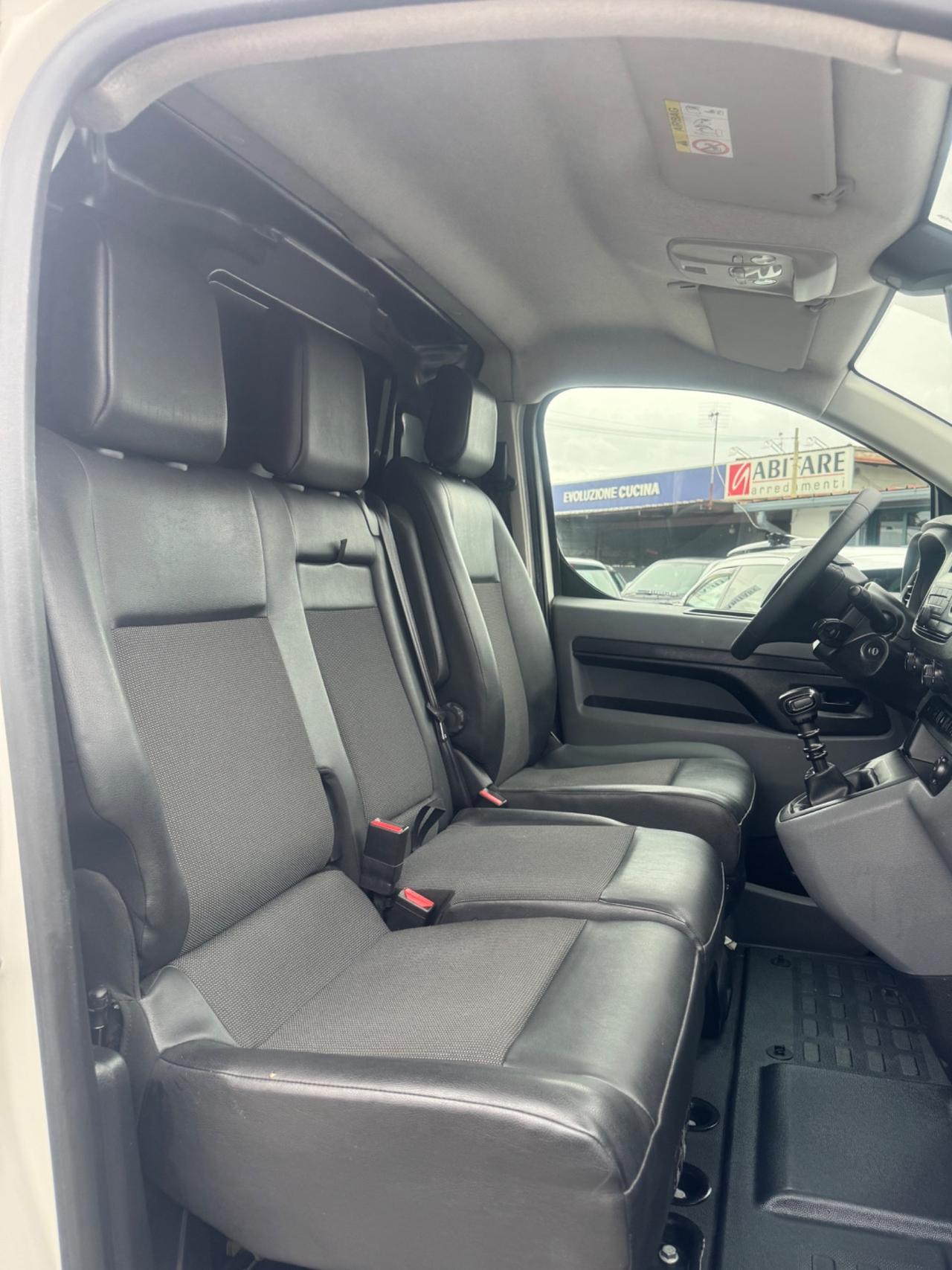 Citroen Jumpy BlueHDi 115 con Porta laterale