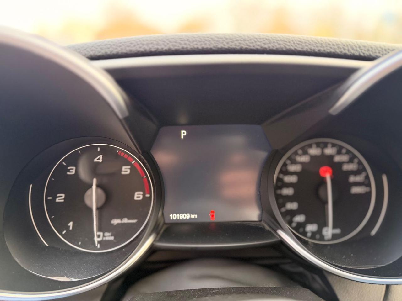 Alfa Romeo Giulia Veloce 2.2 Turbo #8037