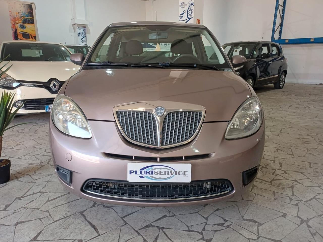 Lancia Ypsilon GPL DI SERIE - 2010