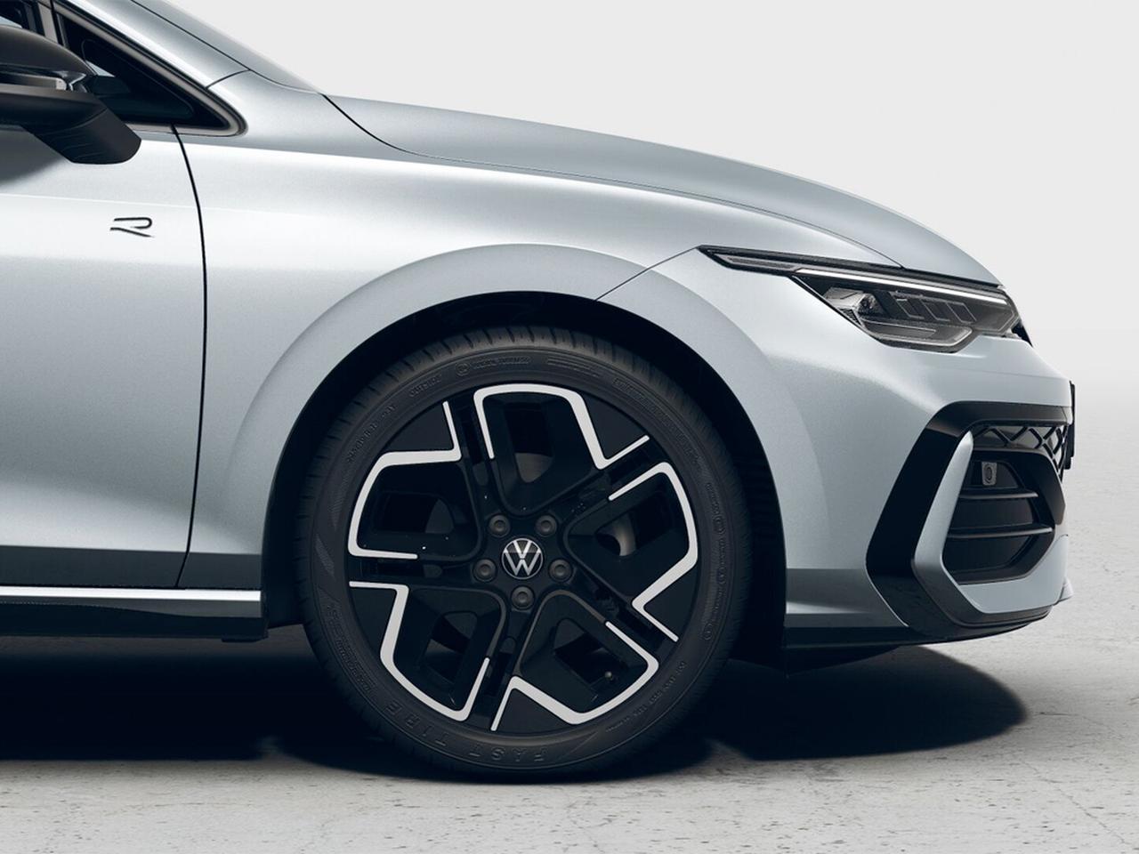 Volkswagen Golf 1.5 etsi r-line plus 115cv dsg