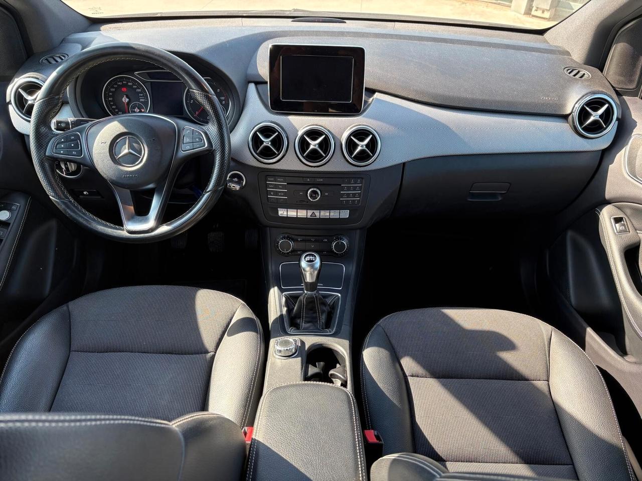 Mercedes-benz B 180 Cdi 1.5 110Cv 6m Sport