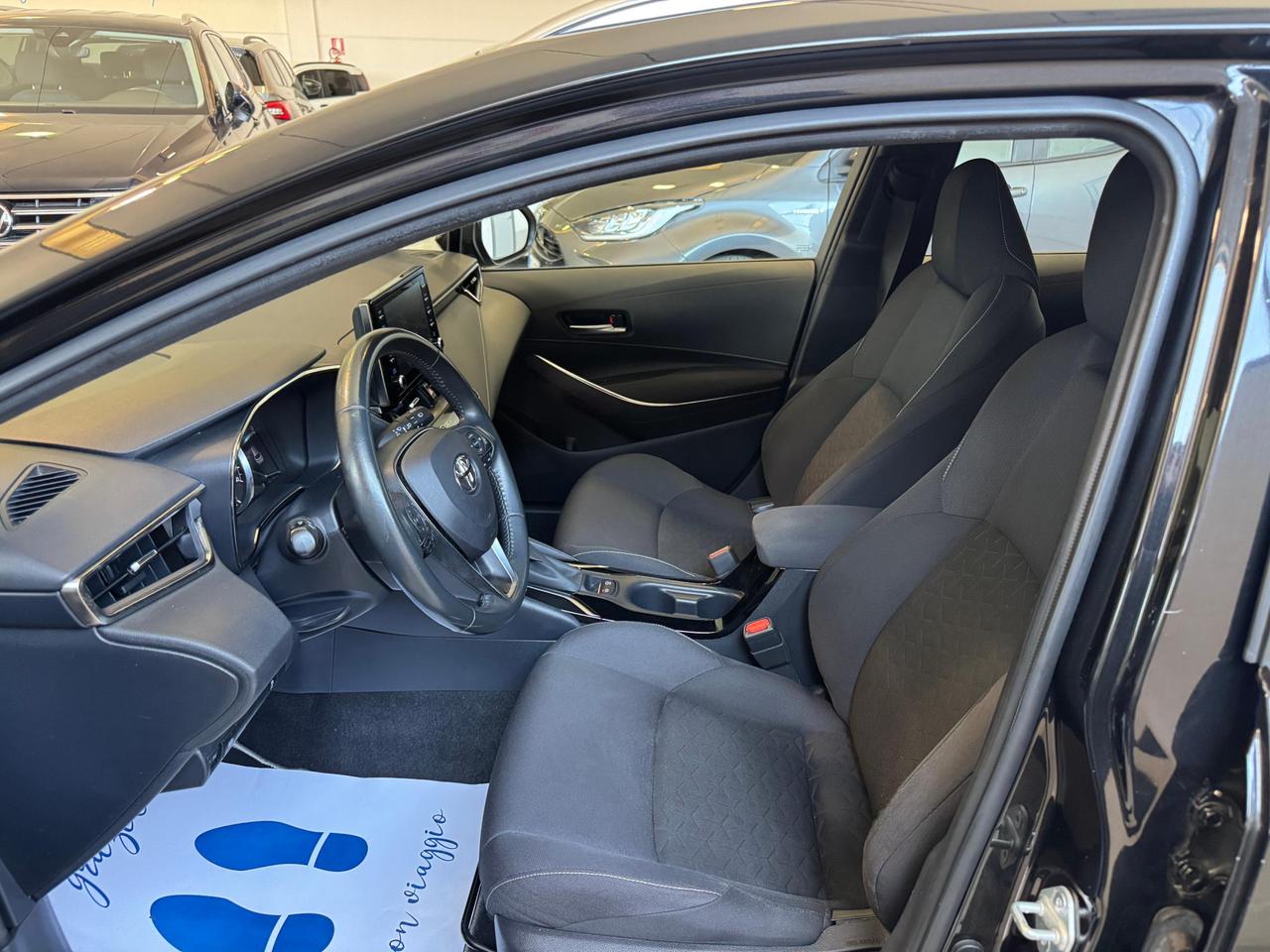 Toyota Corolla Touring Sports 1.8h Business cvt