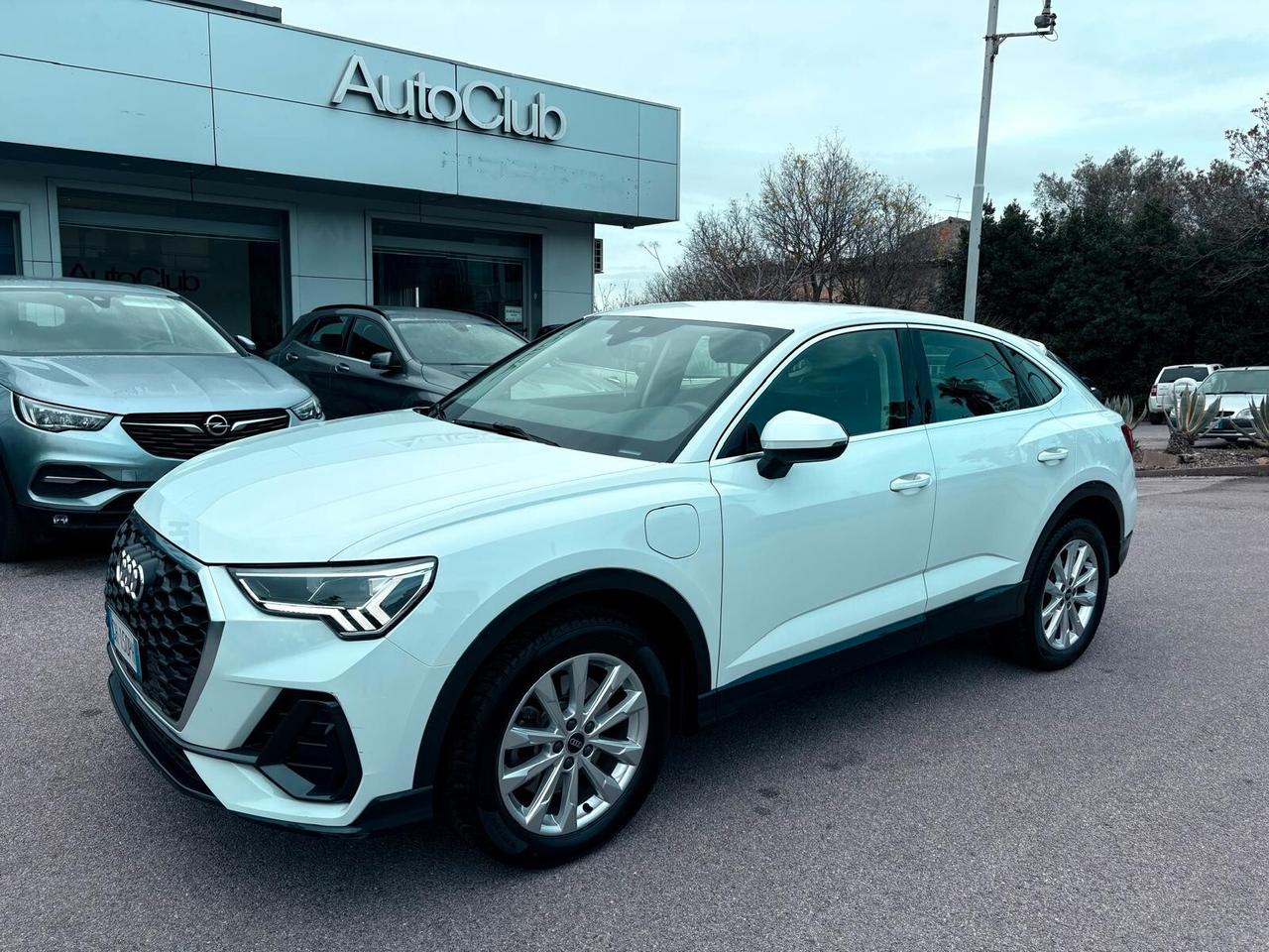 Audi Q3 SPB 45 TFSI e S tronic e-tron Plus