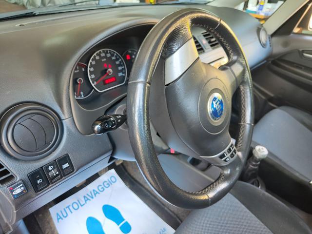 FIAT Sedici 1.6 BENZ./ G.P.L. 4x4 Emotion