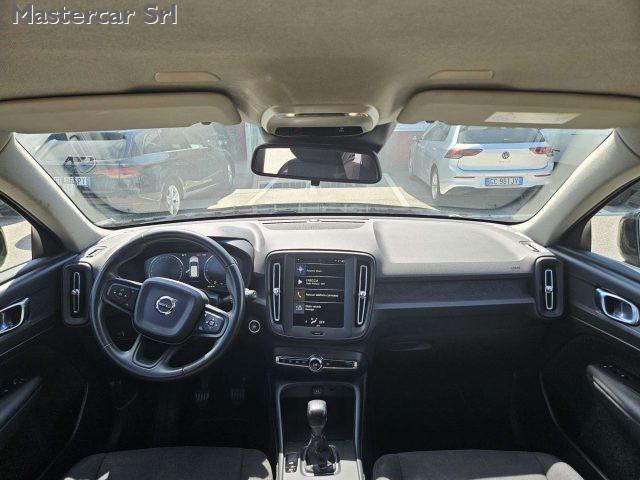 VOLVO XC40 2.0 d3 SUV D3 150cv BUSINESS - FV529SV