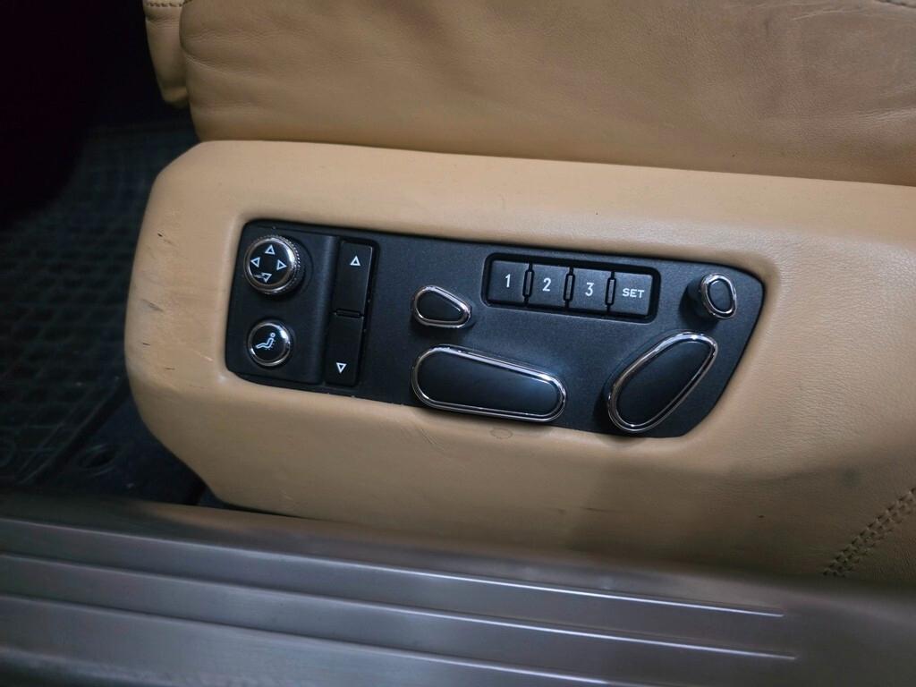 Bentley Continental Flying Spur