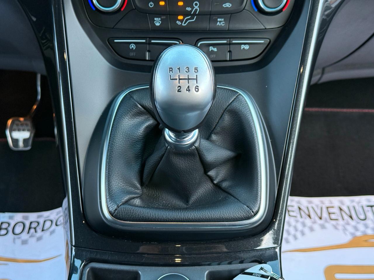 Ford Kuga 1.5 TDCI 120CV ST-Line NAVI CAMERA 2018