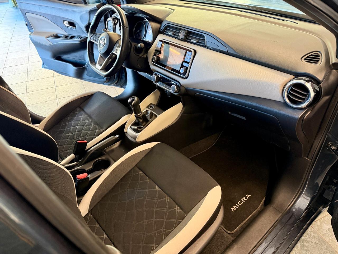 Nissan Micra IG-T 100 5 porte Tekna