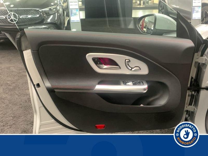 Mercedes-Benz CLA 200 Automatic Coupé AMG Line Premium