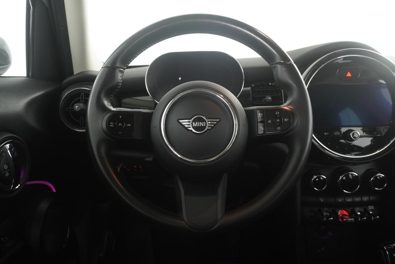 MINI Mini 5 porte (F55) 1.5 Cooper Essential 5 porte