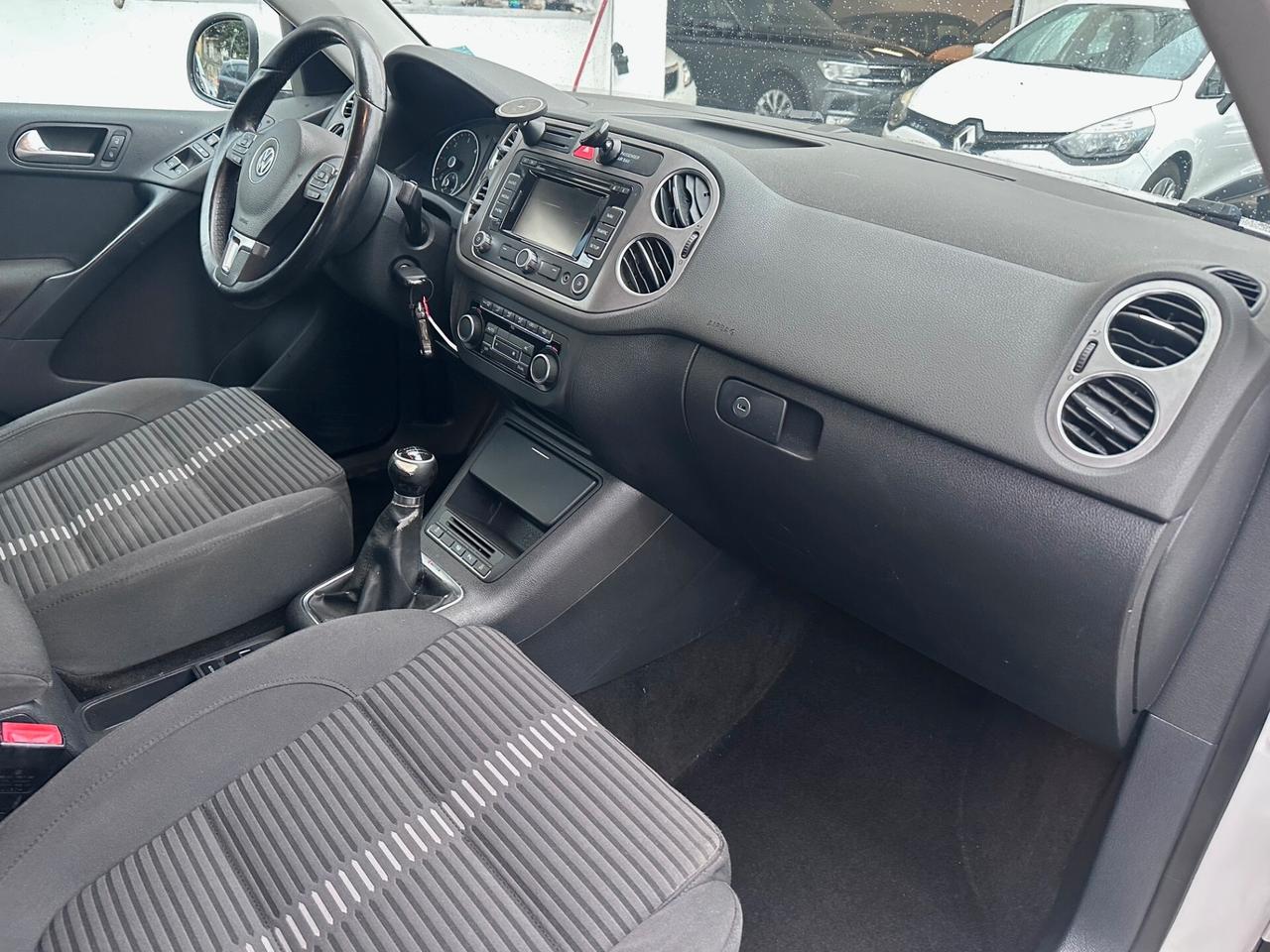 Volkswagen Tiguan 2.0 TDI DPF 4MOTION Sport & Style*EURO5*CERCHI