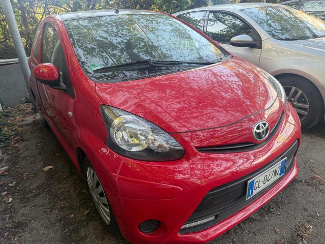 TOYOTA Aygo 80,389km 1.0 12V VVT-i 3p Orange Connect