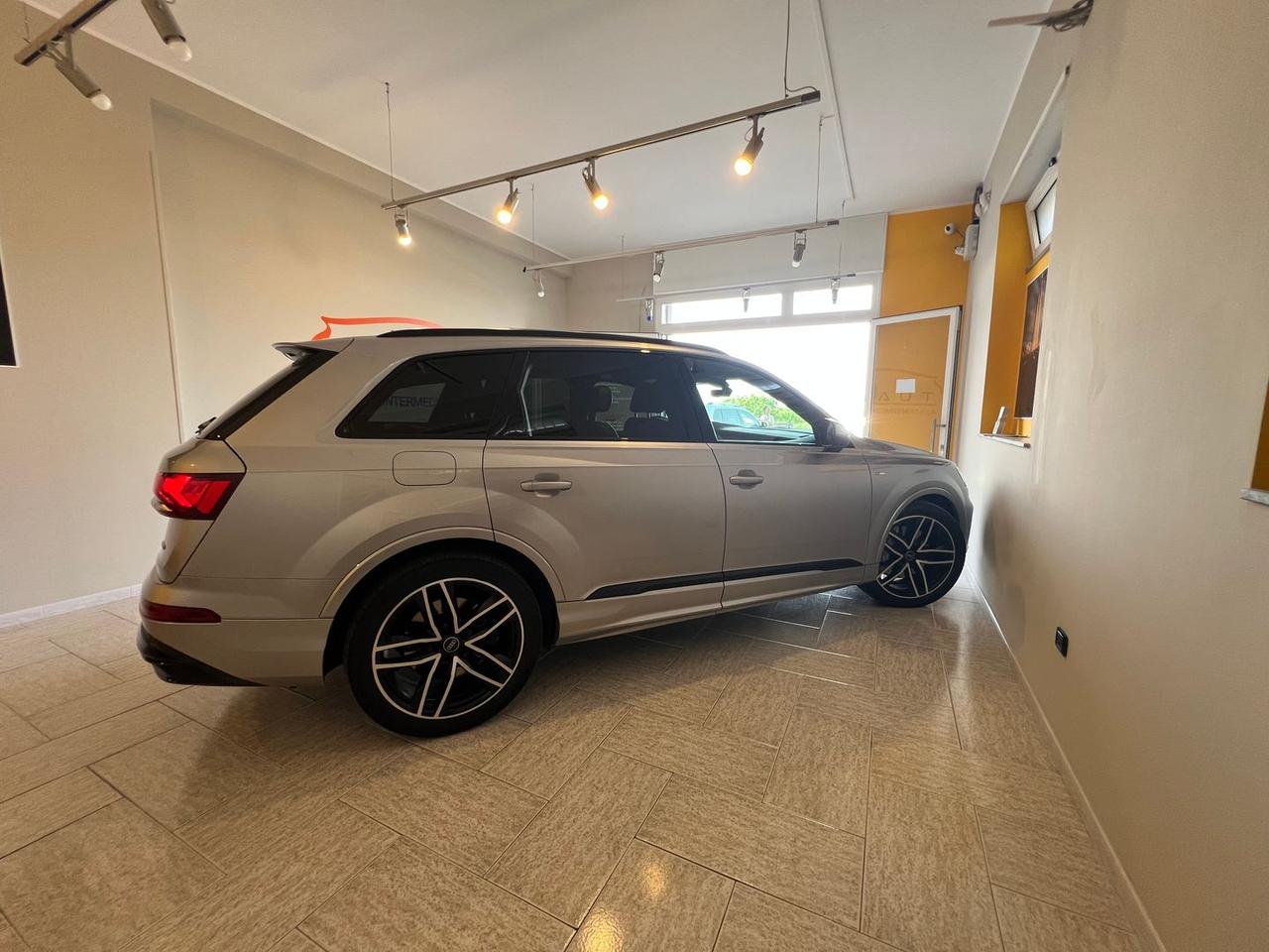 Audi Q7 S Line 3.0 50 TDI MHEV #12156
