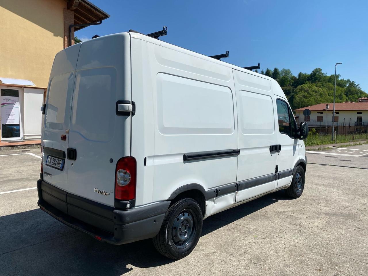 Renault Master T35/120 2.5 dCi PM-TM