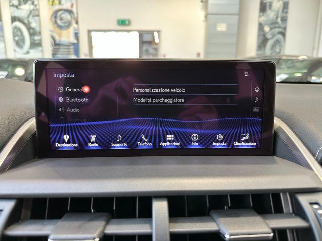 LEXUS NX 300 Hybrid 4WD Luxury - 18" - Camera - Pelle nera