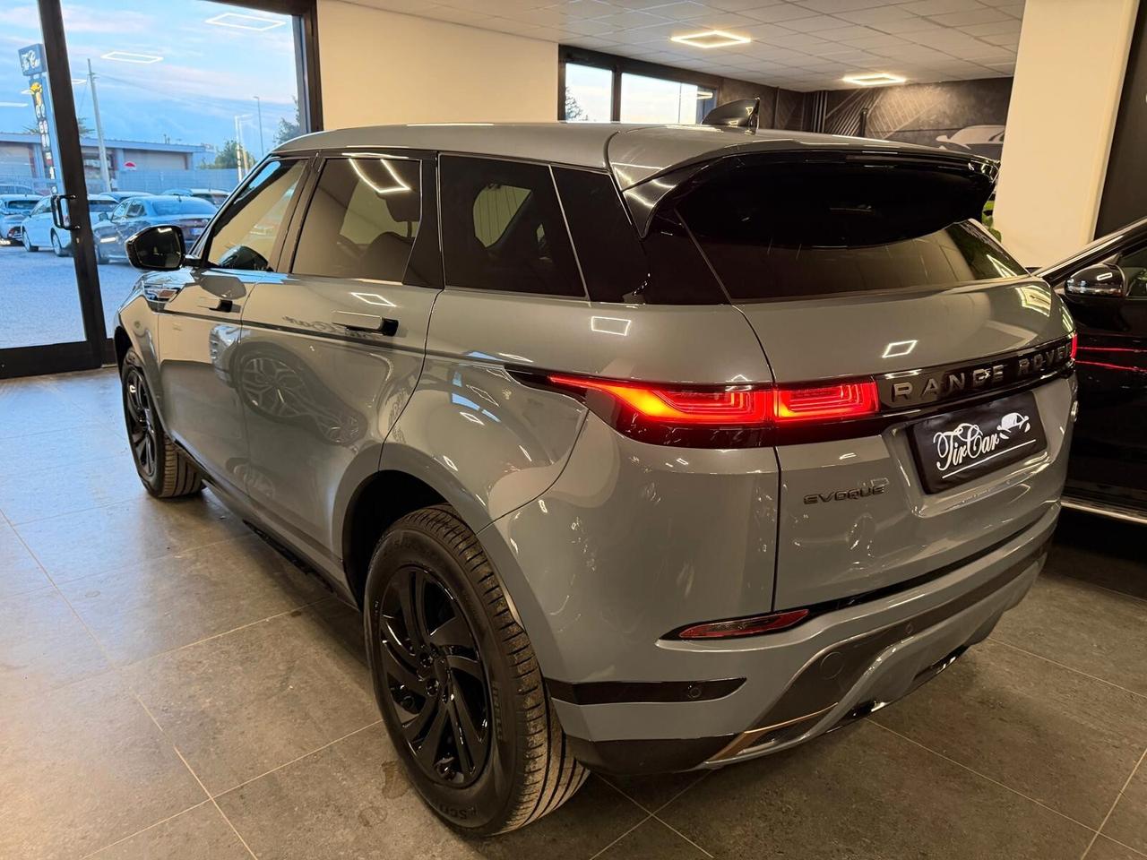 RANGE ROVER EVOQUE R-DYNAMIC 2.0D MHEV AWD 163CV PELLE NAVI CAM ANNO 2023