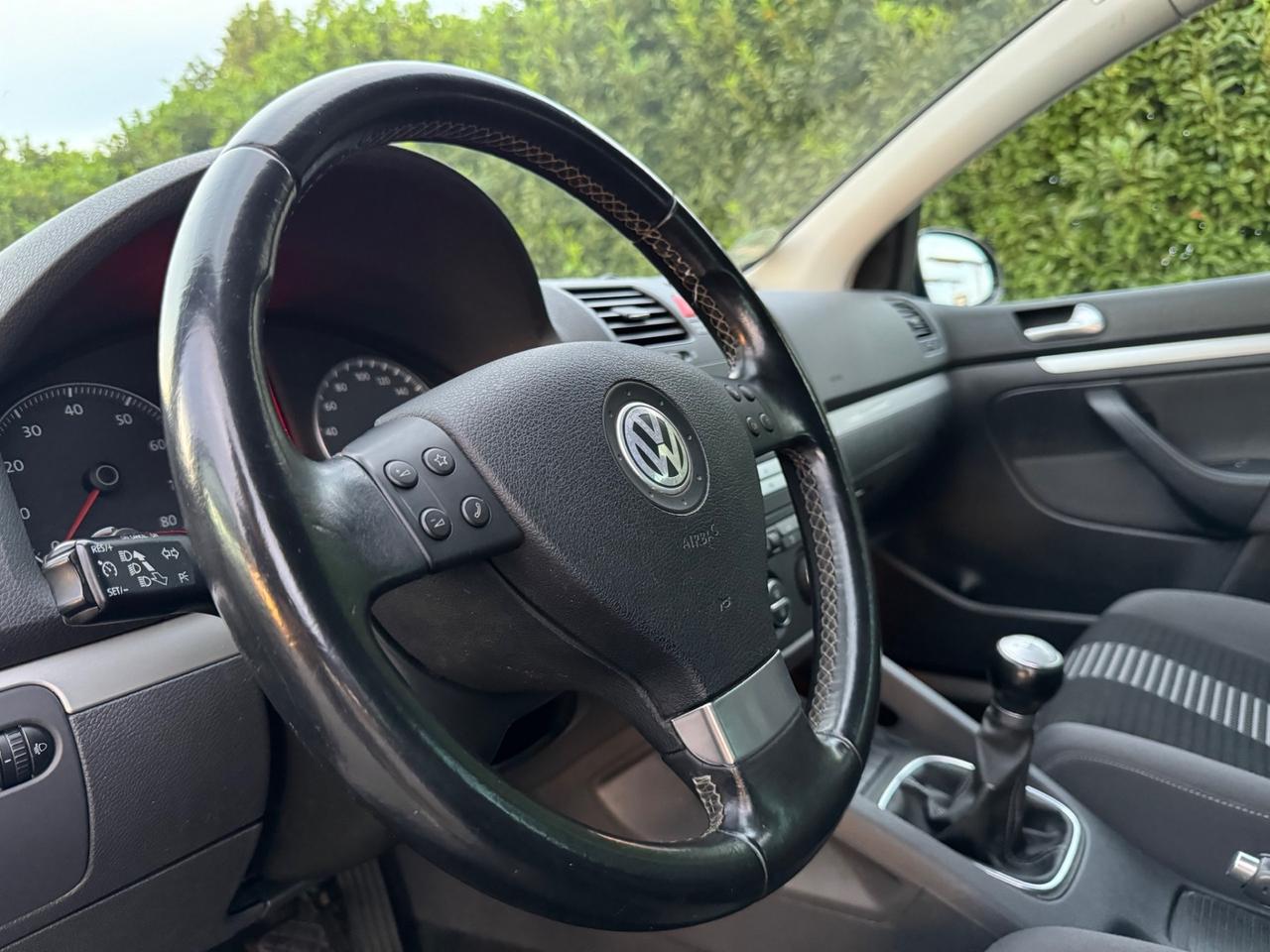 Volkswagen Golf 1.4 59kw 5p. Comfortlineok neopatentati