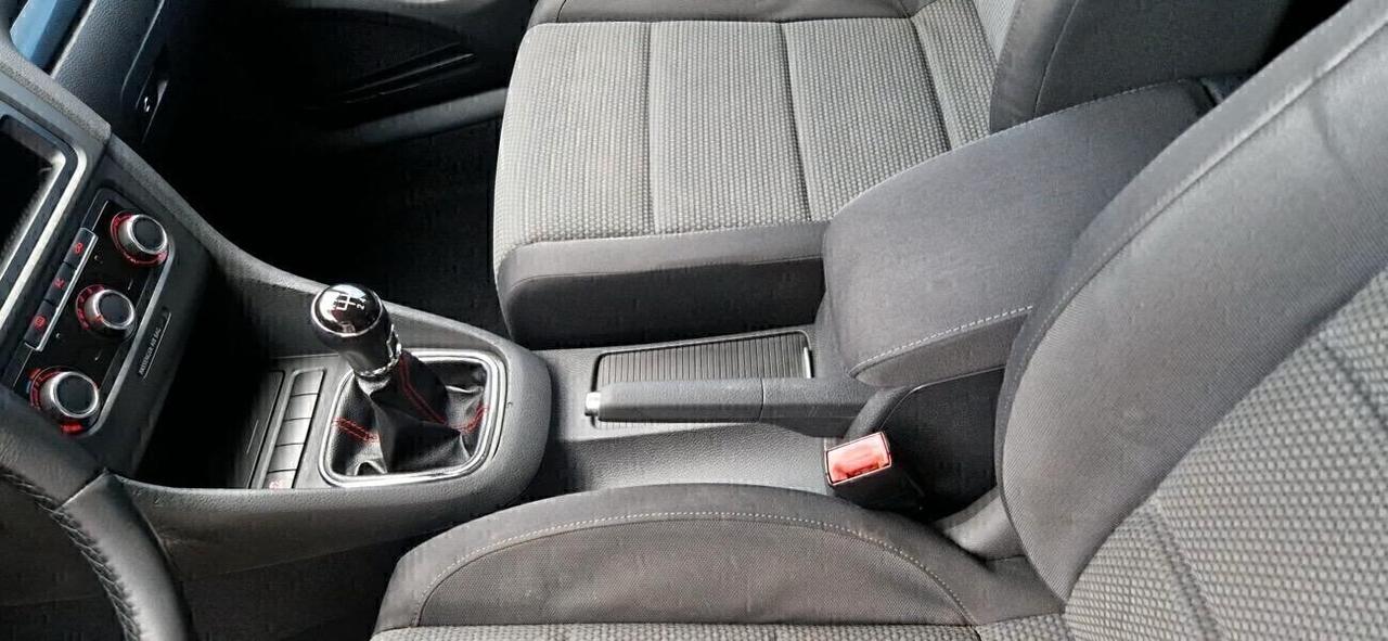 Volkswagen Golf 6ªSerie 1.6 TDI 105Cv Comfortline