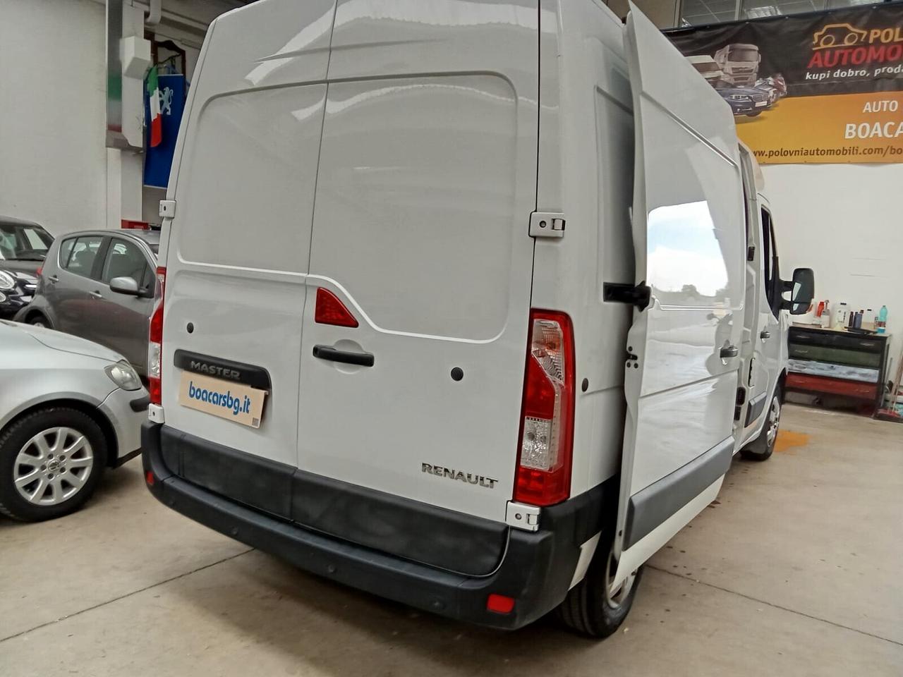 Renault Master T35 2.3 dCi/130 Furgone