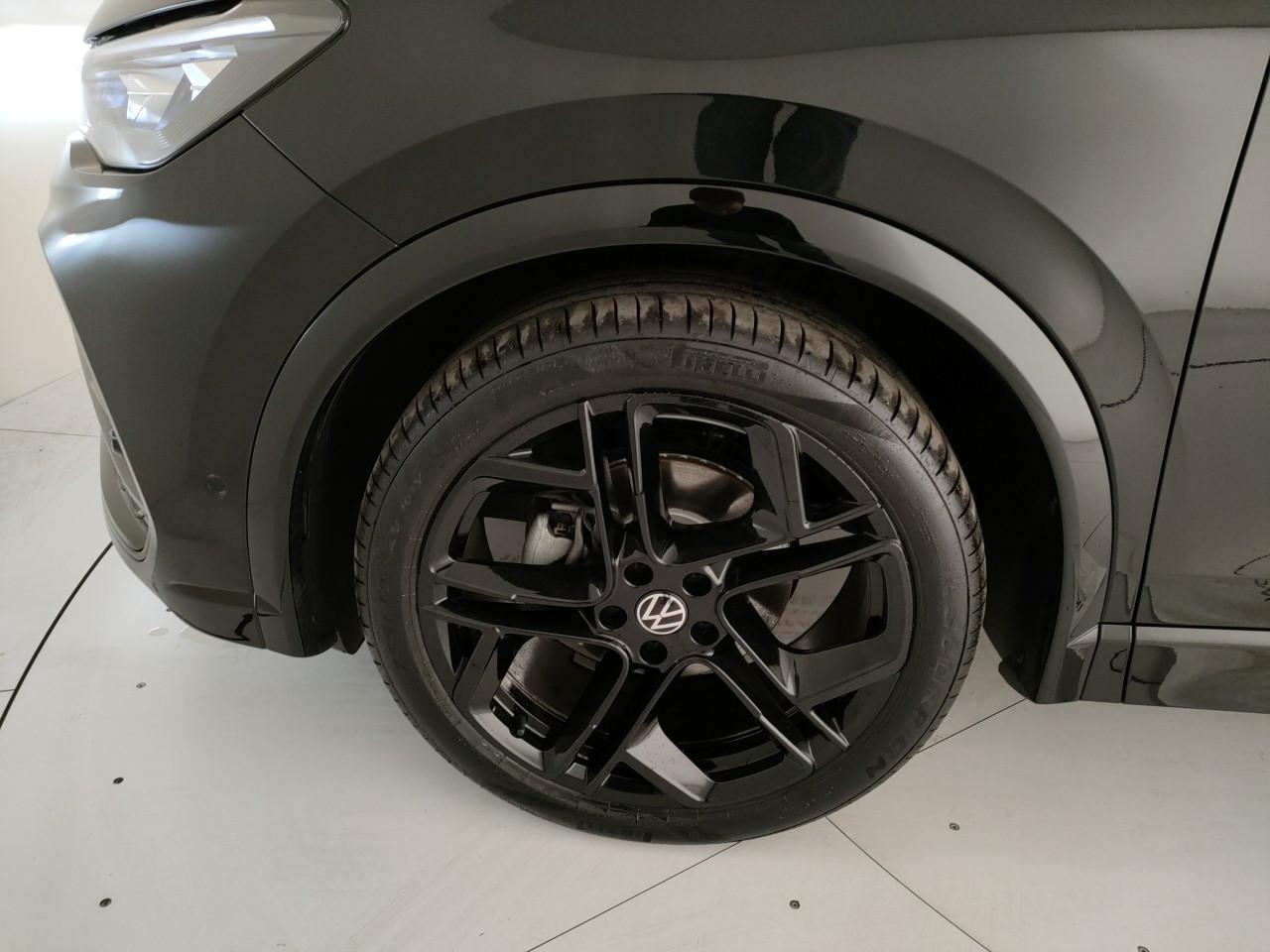 VOLKSWAGEN Tiguan 1.5 etsi R-Line Plus 150cv DSG