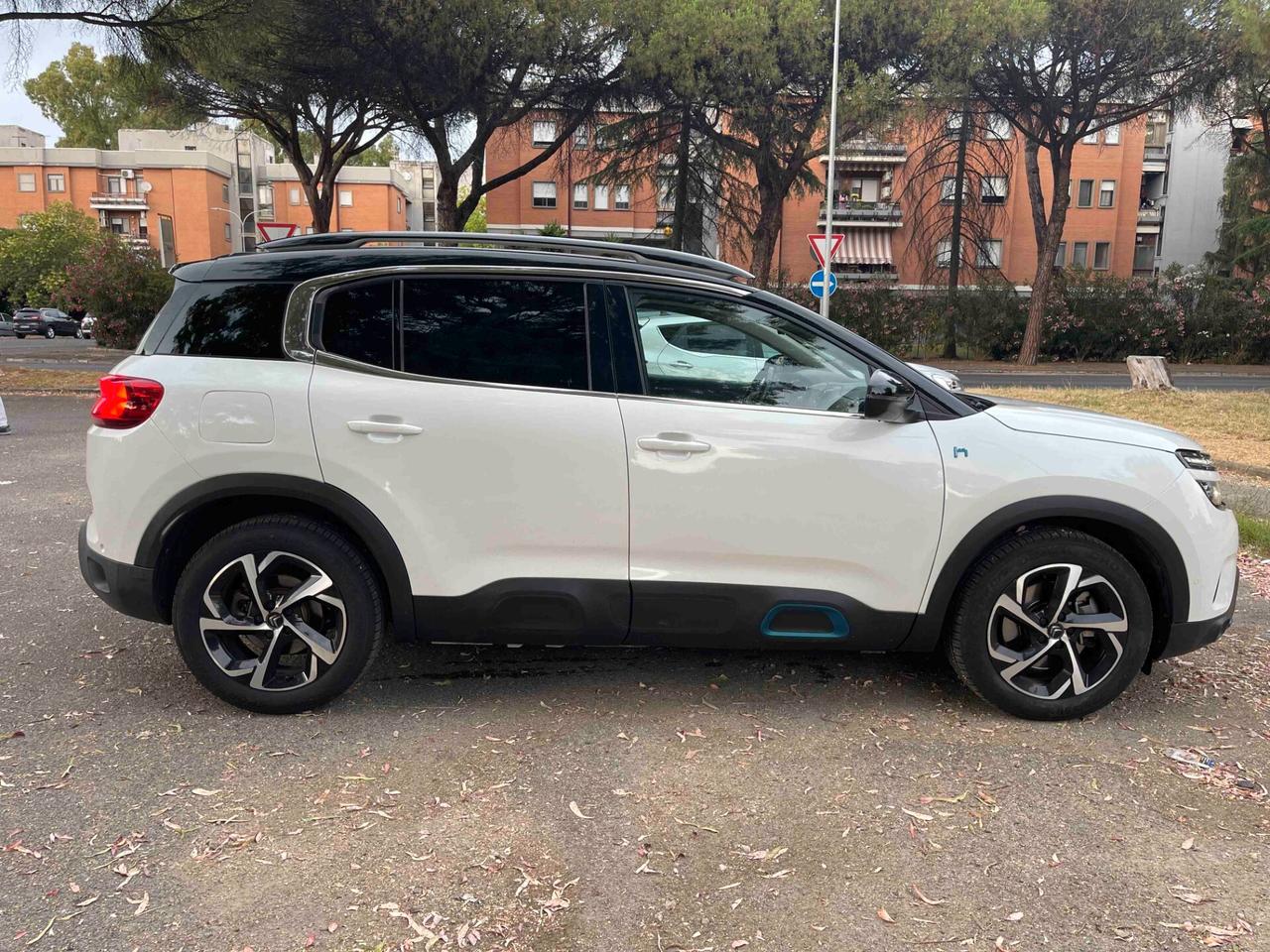 Citroen C5 Aircross Hybrid 225 e-EAT8 Shine PERMUTE Finanziamenti in sede