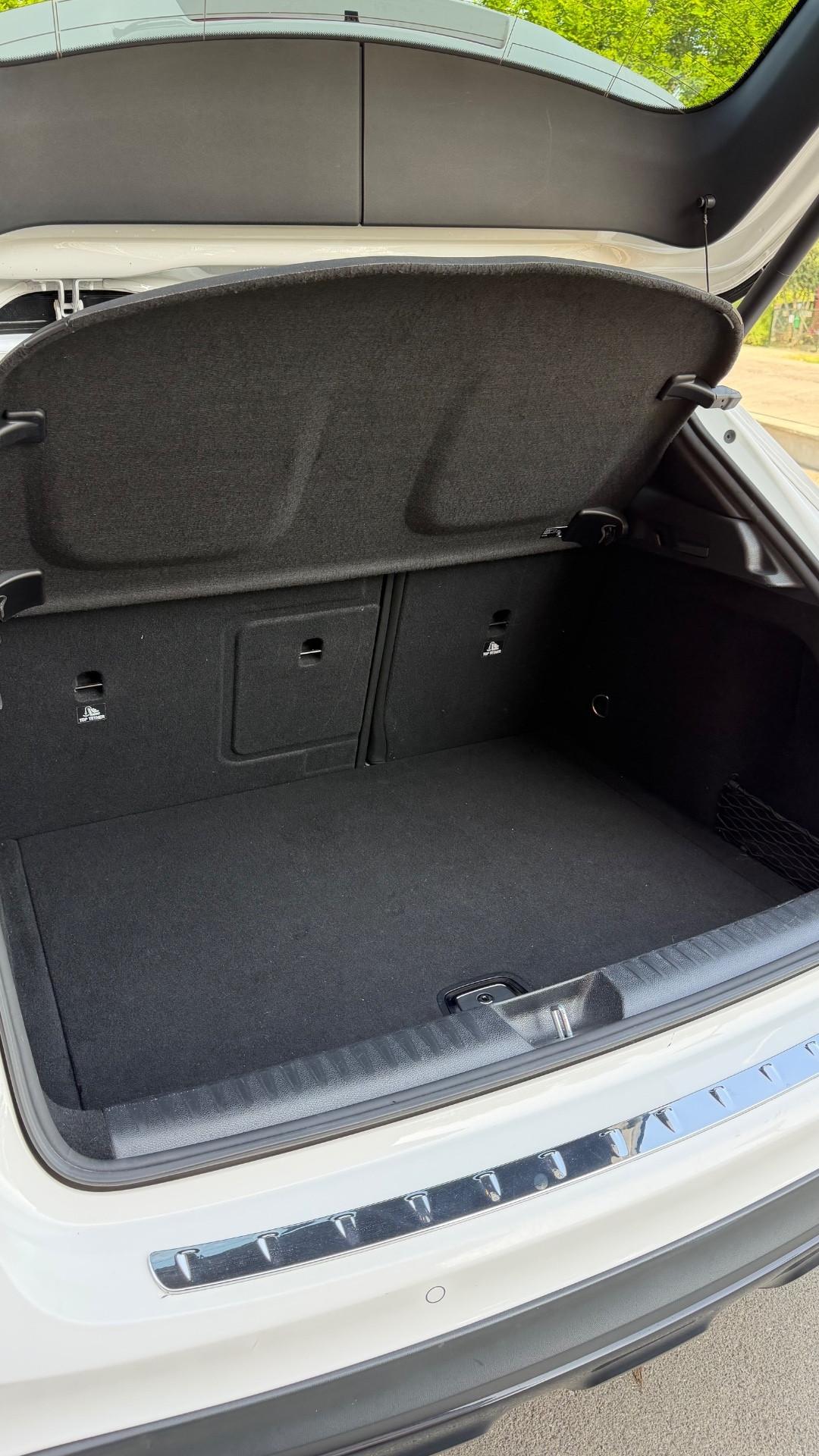 Mercedes-benz GLA 200 Premium night edition