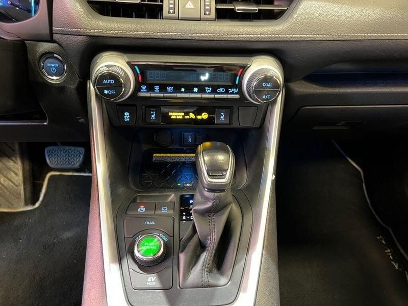 Toyota RAV4 5ª serie 2.5 HV (222CV) E-CVT AWD-i Black Edition