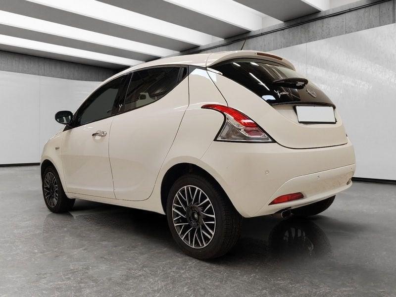 Lancia Ypsilon 1.2 Gold 69cv