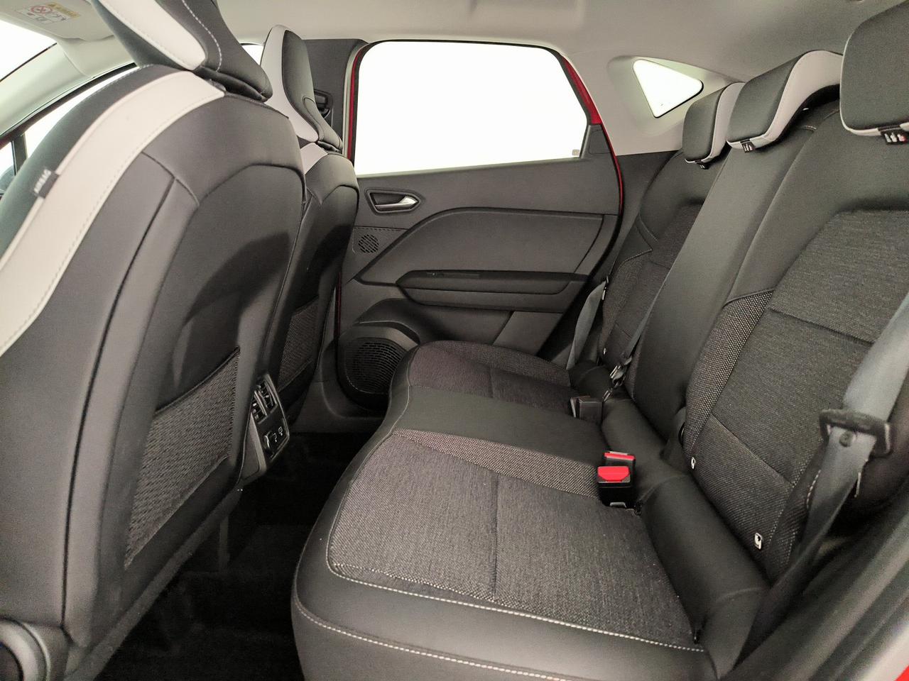 Renault Captur 1.6 e-tech full hybrid equilibre 145cv auto