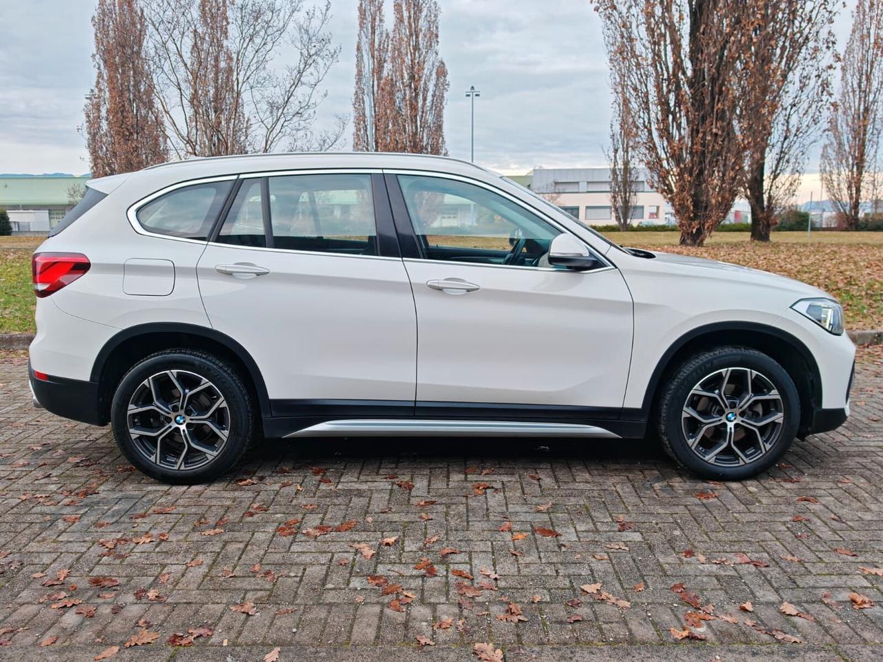 Bmw X1 sDrive18d xLine