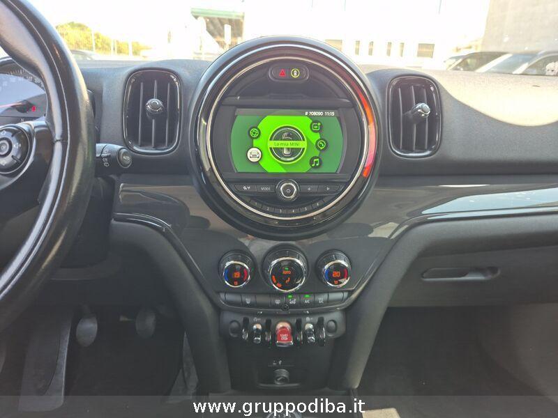 MINI Countryman Mini F60 2017 Diese Mini 2.0 Cooper D Business