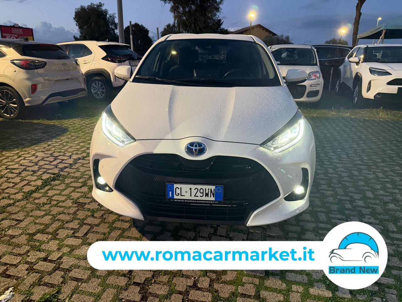 Toyota Yaris 1.5h Trend KM CERTIFICATI UNIPRO