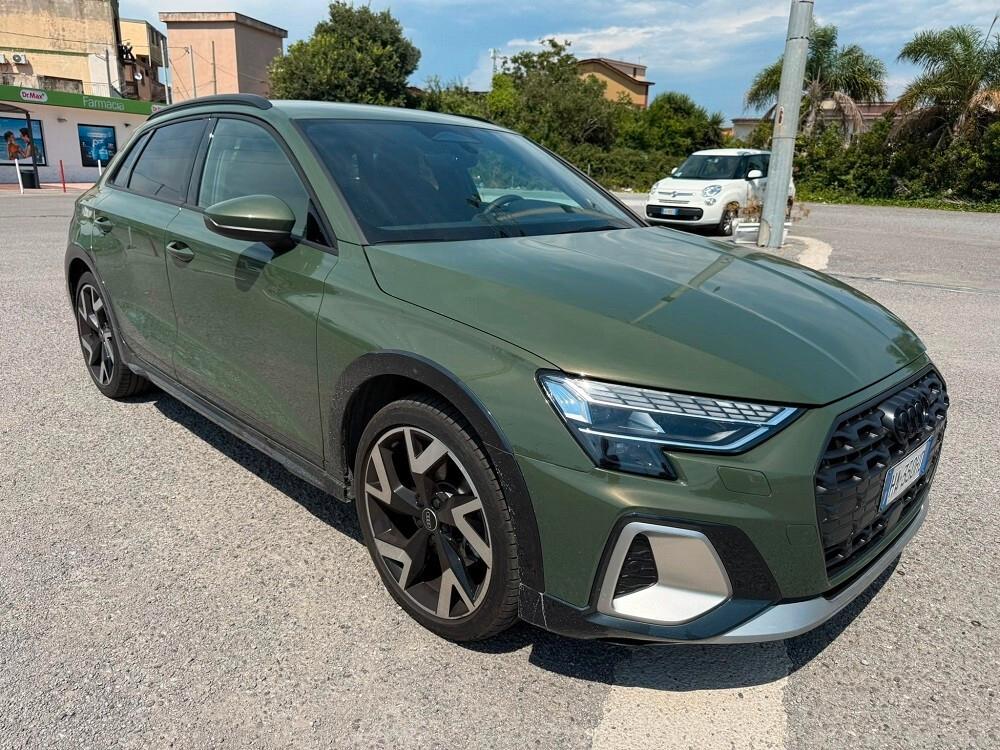 Audi A3 allstreet TDI 110 kW S tro. Id. Contrast km 3000