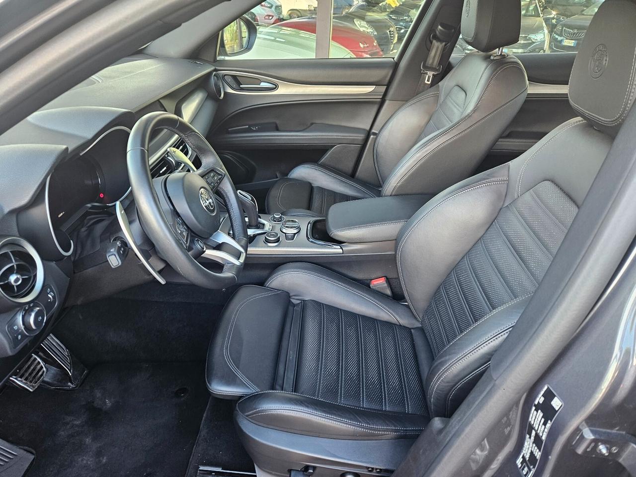 Alfa Romeo Stelvio 2.2 Turbodiesel 210 CV AT8 Q4 Veloce ** IN ARRIVO **