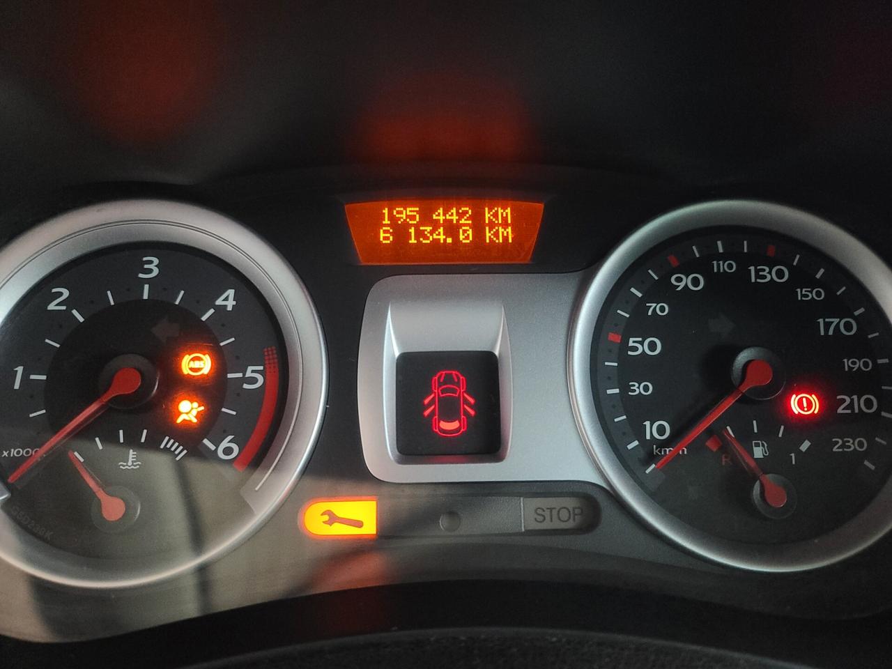 Renault Clio 1.5 dCi 85CV OK NEOP SUPER OFFERTA